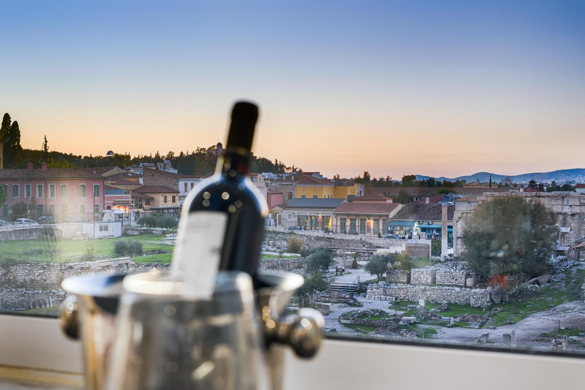 Aeolis Suites Афіни Екстер'єр фото